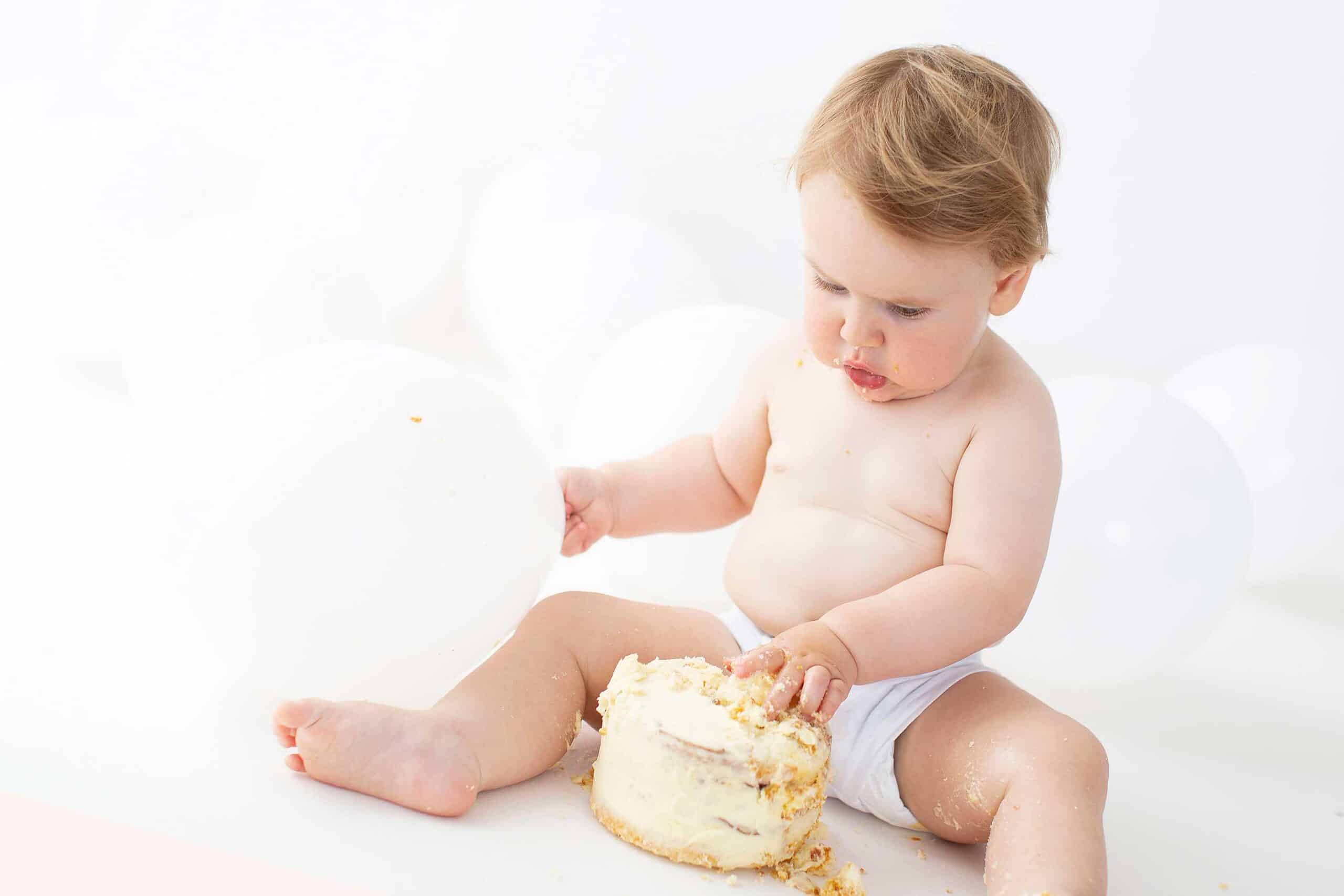 Cake-smash-and-Bath-splash-photoshoot-(29)-newcastle-and-Durham
