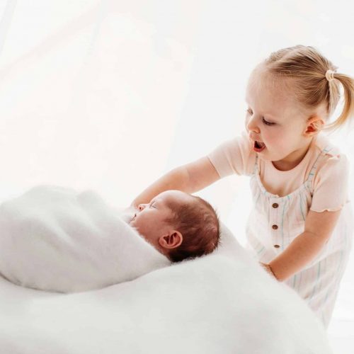 newborn and sibling photoshoot Newcastle (5)